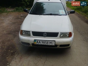 Авто Volkswagen Caddy 2002 № 8813716