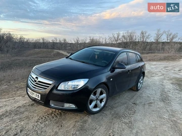 Авто Opel Insignia 2011 № 8813761