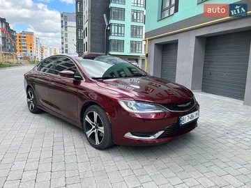 Авто Chrysler 200 2015 № 8813805