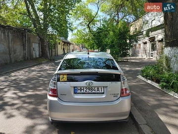 Авто Toyota Prius 2006 № 8813859