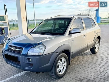 Авто Hyundai Tucson 2008 № 8813874