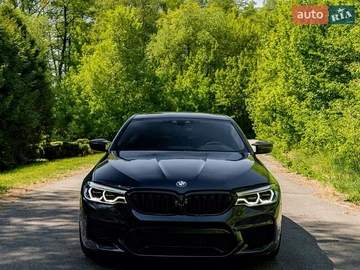 Авто BMW 5 Series 2018 № 8813984