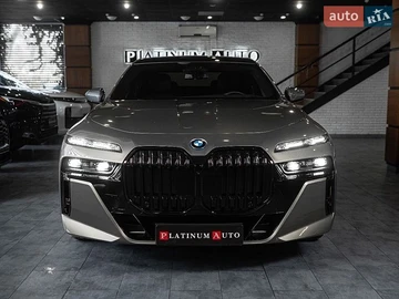Авто BMW I7 2022 № 8814008