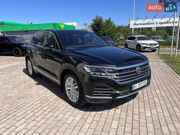 Авто Volkswagen Touareg 2019 № 8814029
