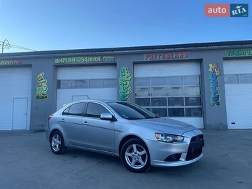 Авто Mitsubishi Lancer 2010 № 8814050