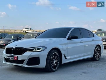Авто BMW 5 Series 2023 № 8814080
