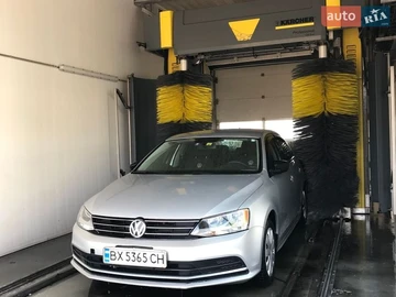 Авто Volkswagen Jetta 2015 № 8814140