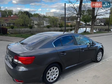 Авто Toyota Avensis 2014 № 8814141
