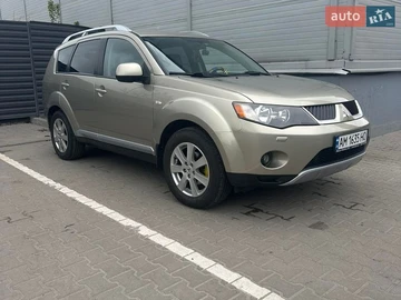 Авто Mitsubishi Outlander Xl 2008 № 8814182