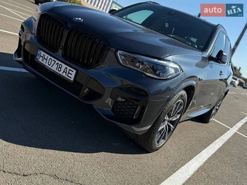 Авто BMW X5 2022 № 8814221
