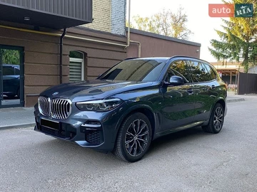 Авто BMW X5 2022 № 8814222