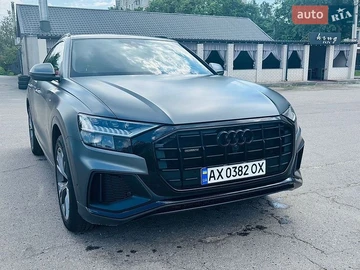 Авто Audi Q8 2021 № 8814224