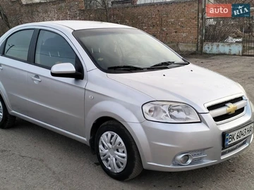 Авто Chevrolet Aveo 2008 № 8814313