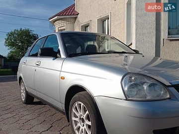 Авто ВАЗ 2172 Priora 2011 № 8814317