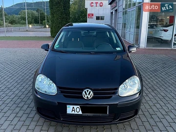 Авто Volkswagen Golf 2005 № 8814348