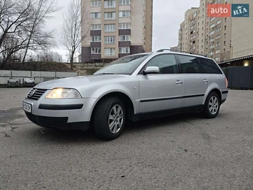 Авто Volkswagen Passat 2003 № 8814585