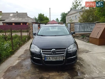 Авто Volkswagen Jetta 2009 № 8814610