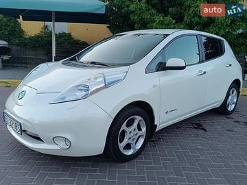 Авто Nissan Leaf 2014 № 8814619