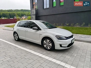 Авто Volkswagen E-Golf 2014 № 8814621