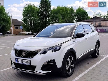 Авто Peugeot 5008 2018 № 8814649