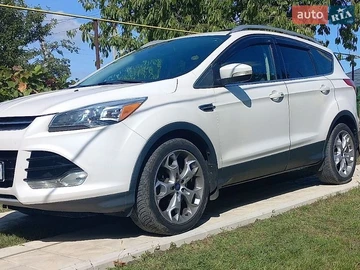 Авто Ford Escape 2013 № 8814842