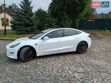 Авто Tesla Model 3 2020 № 8814867