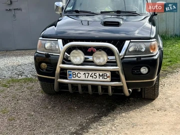 Авто Mitsubishi Pajero 2002 № 8814904