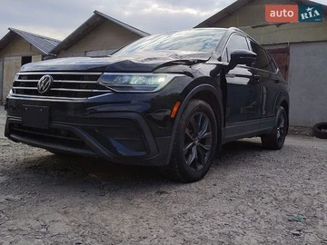 Авто Volkswagen Tiguan 2021 № 8814943