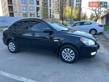 Авто Hyundai Accent 2008 № 8815000