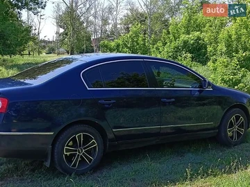 Авто Volkswagen Passat 2005 № 8815004