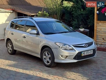 Авто Hyundai I30 2011 № 8815011