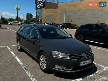 Авто Volkswagen Passat 2013 № 8815186