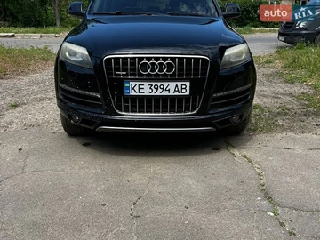 Авто Audi Q7 2013 № 8815202