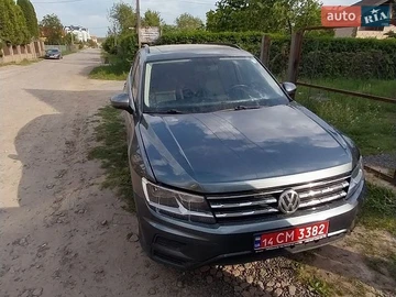 Авто Volkswagen Tiguan 2018 № 8815218