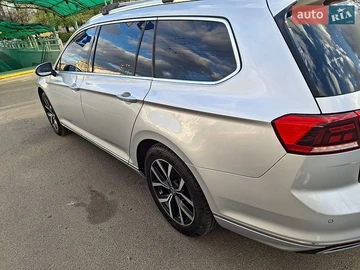 Авто Volkswagen Passat 2021 № 8815231