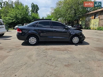 Авто Volkswagen Polo 2011 № 8815340