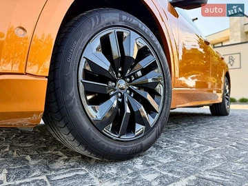 Авто Audi Q8 2020 № 8815759