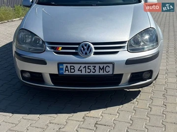 Авто Volkswagen Golf 2004 № 8815792