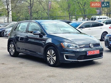 Авто Volkswagen E-Golf 2016 № 8815967