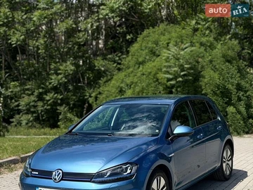 Авто Volkswagen E-Golf 2016 № 8815972