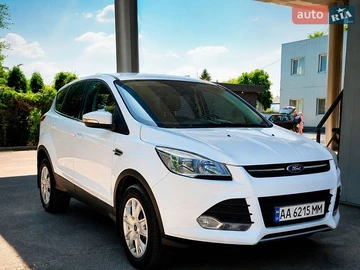 Авто Ford Kuga 2016 № 8816092