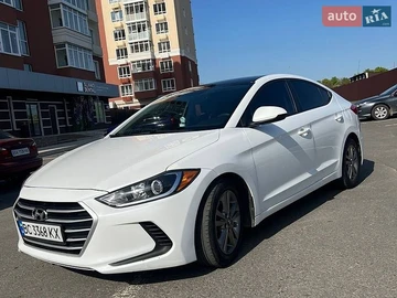 Авто Hyundai Elantra 2017 № 8816094