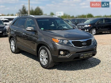 Авто KIA Sorento 2010 № 8816108
