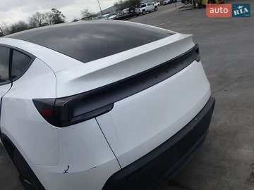 Авто Tesla Model Y 2026 № 8816212