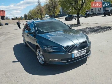 Авто Skoda Superb 2017 № 8816213