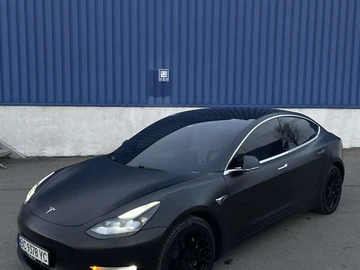 Авто Tesla Model 3 2020 № 8816216