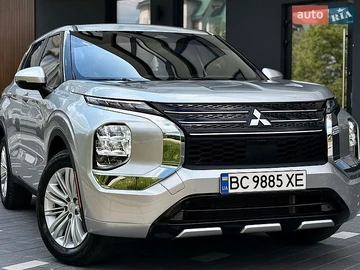 Авто Mitsubishi Outlander 2022 № 8816219