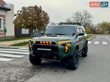 Авто Toyota 4Runner 2020 № 8816405