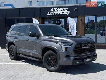 Авто Toyota Sequoia 2023 № 8816413