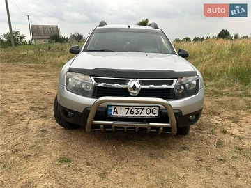 Авто Renault Duster 2012 № 8816567